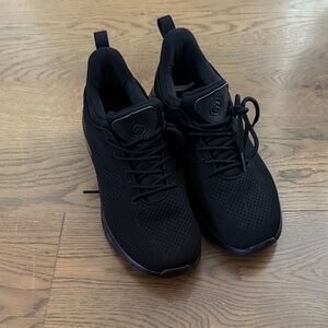 Black Athletic Men's Shoes
